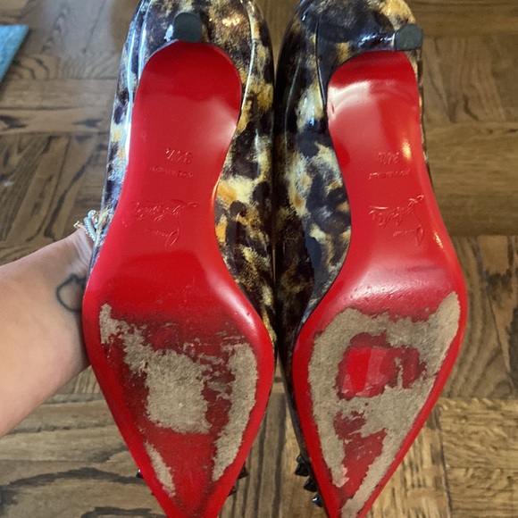 Christian Louboutin Pumps - Picture 6 of 7